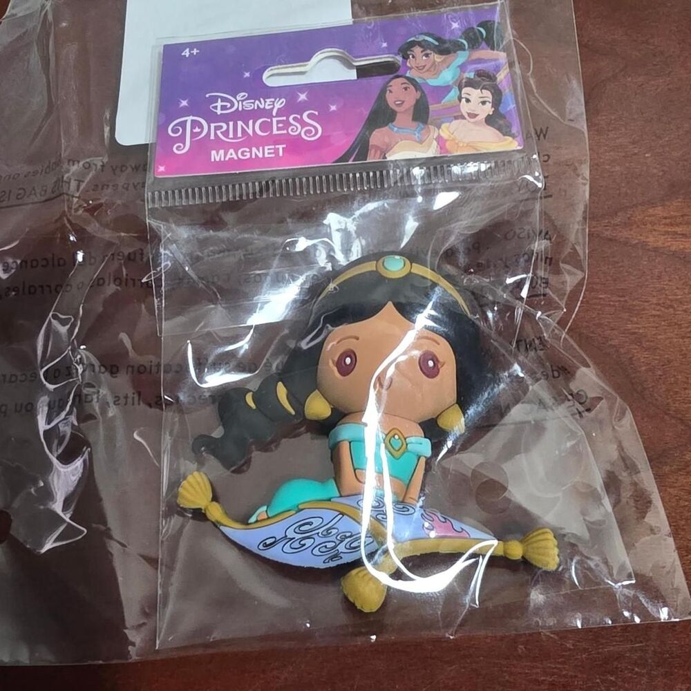 Disney Princess Jasmine from Aladdin magnet